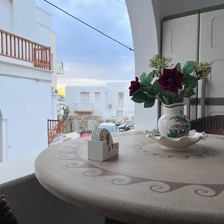 Orchidea Naxos Naxos City